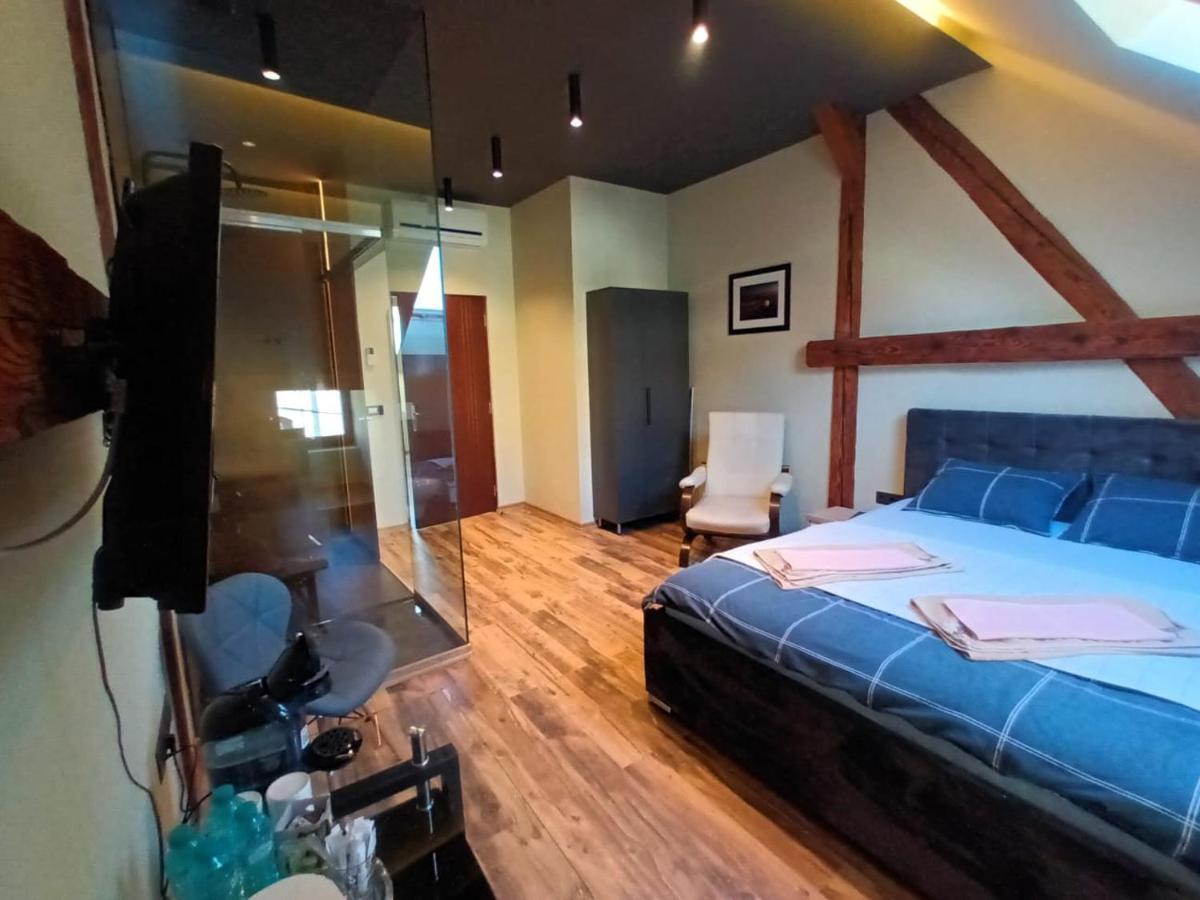 Apartament Eminescu 1 Mediaş 外观 照片